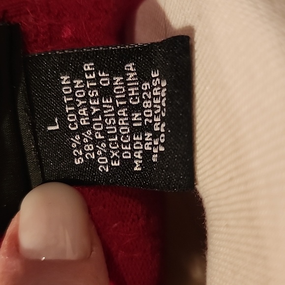 Rue 21 red sweater - Picture 4 of 5